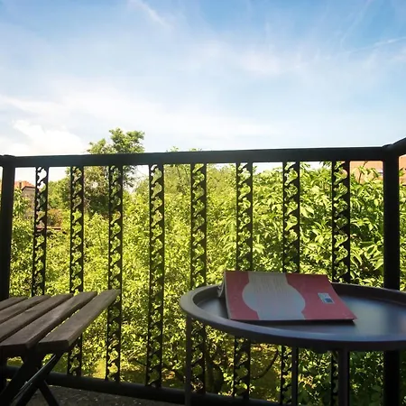 Arto Castle View Апартаменты